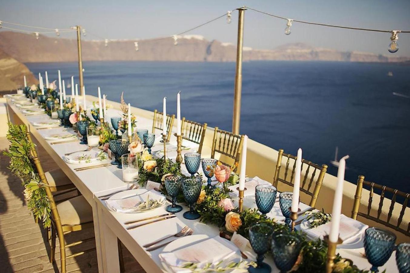 Ilivatos - Elegant Villa On The Caldera'S Edge Oia  Exterior photo