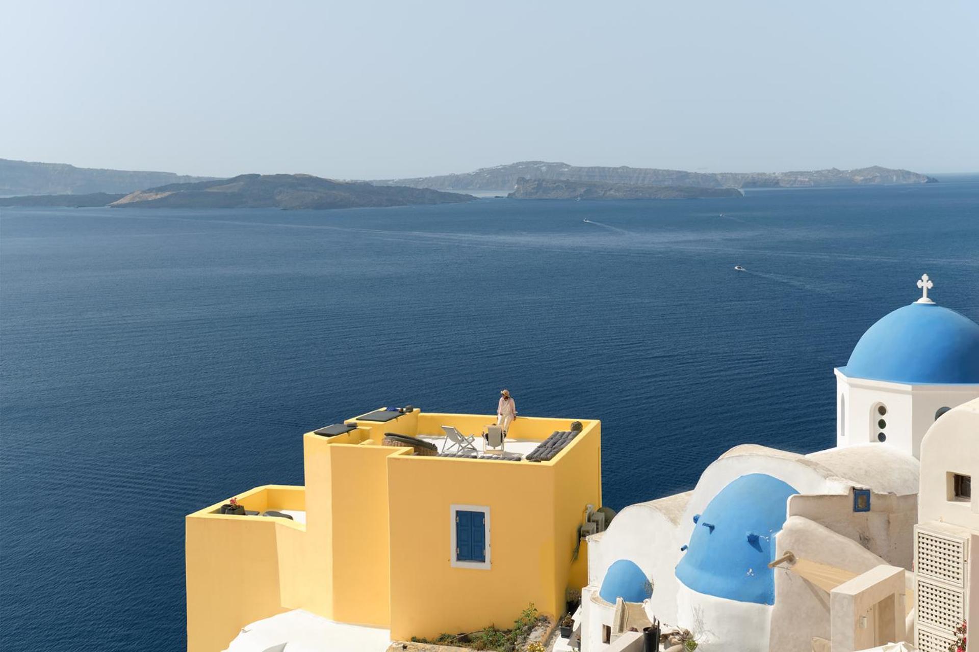 Ilivatos - Elegant Villa On The Caldera'S Edge Oia  Exterior photo