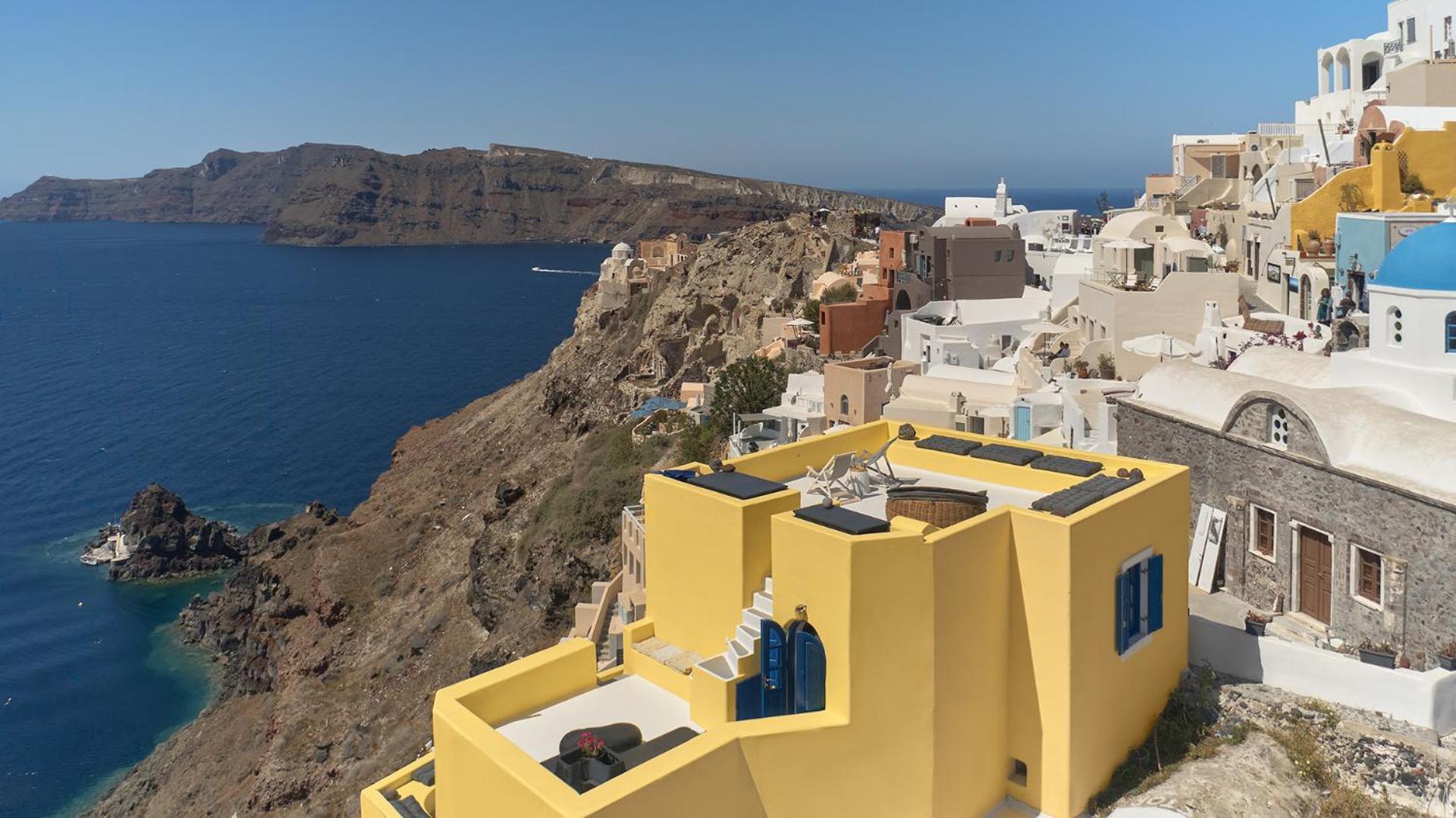 Ilivatos - Elegant Villa On The Caldera'S Edge Oia  Exterior photo